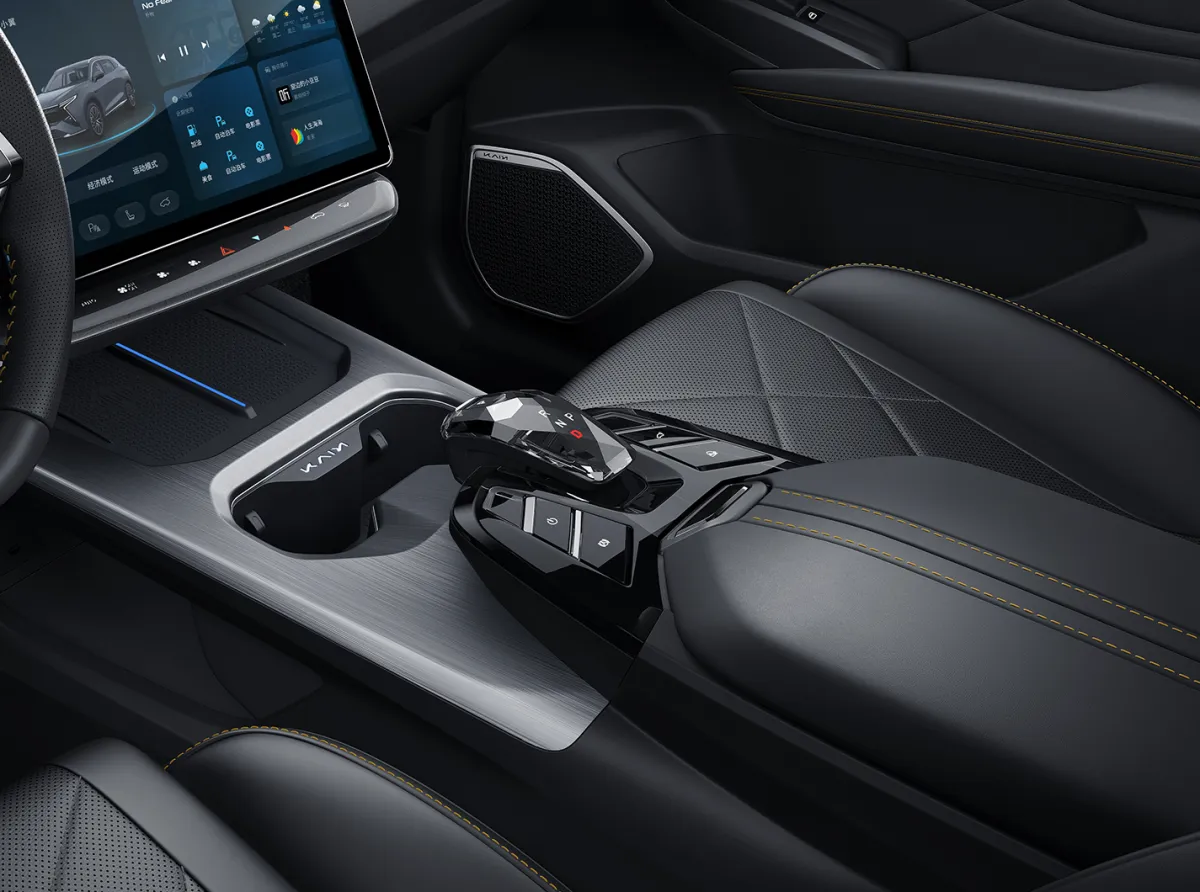 Kaiyi-X7-Interior
